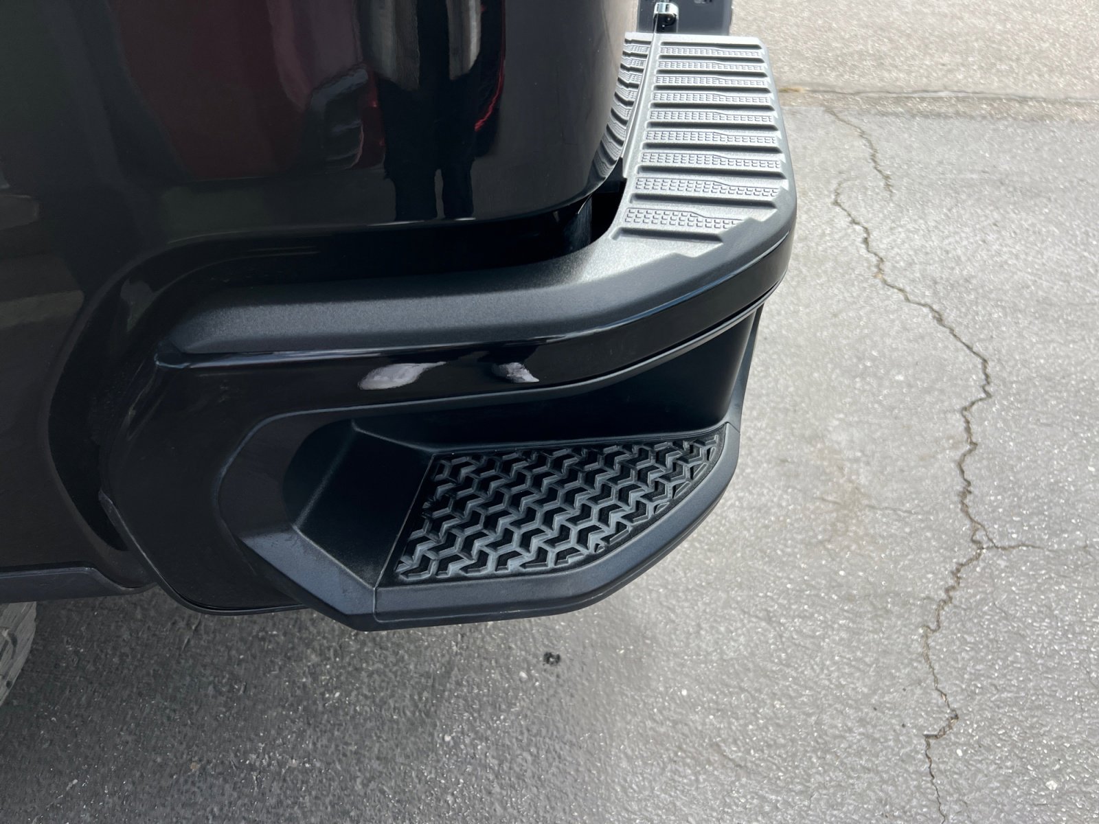 Used 2022 Chevrolet Silverado 1500 ZR2 w/ Technology Package image 16