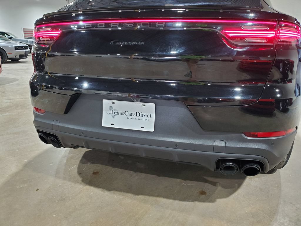 Used 2022 Porsche Cayenne Coupe AWD/4WD image 47