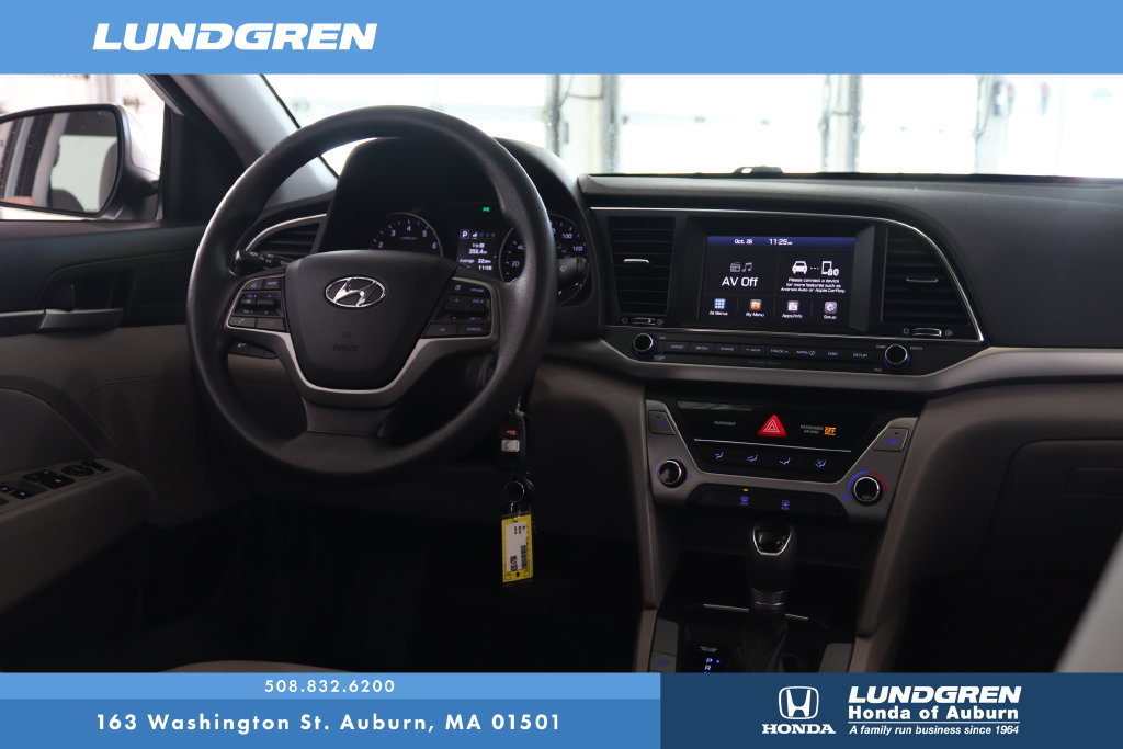Used 2018 Hyundai Elantra SEL FWD image 4