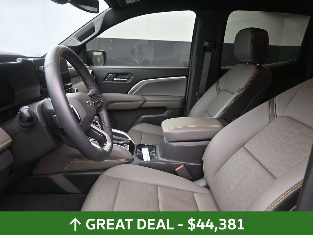 Used 2024 Chevrolet Colorado ZR2 w/ ZR2 Convenience Package III image 33