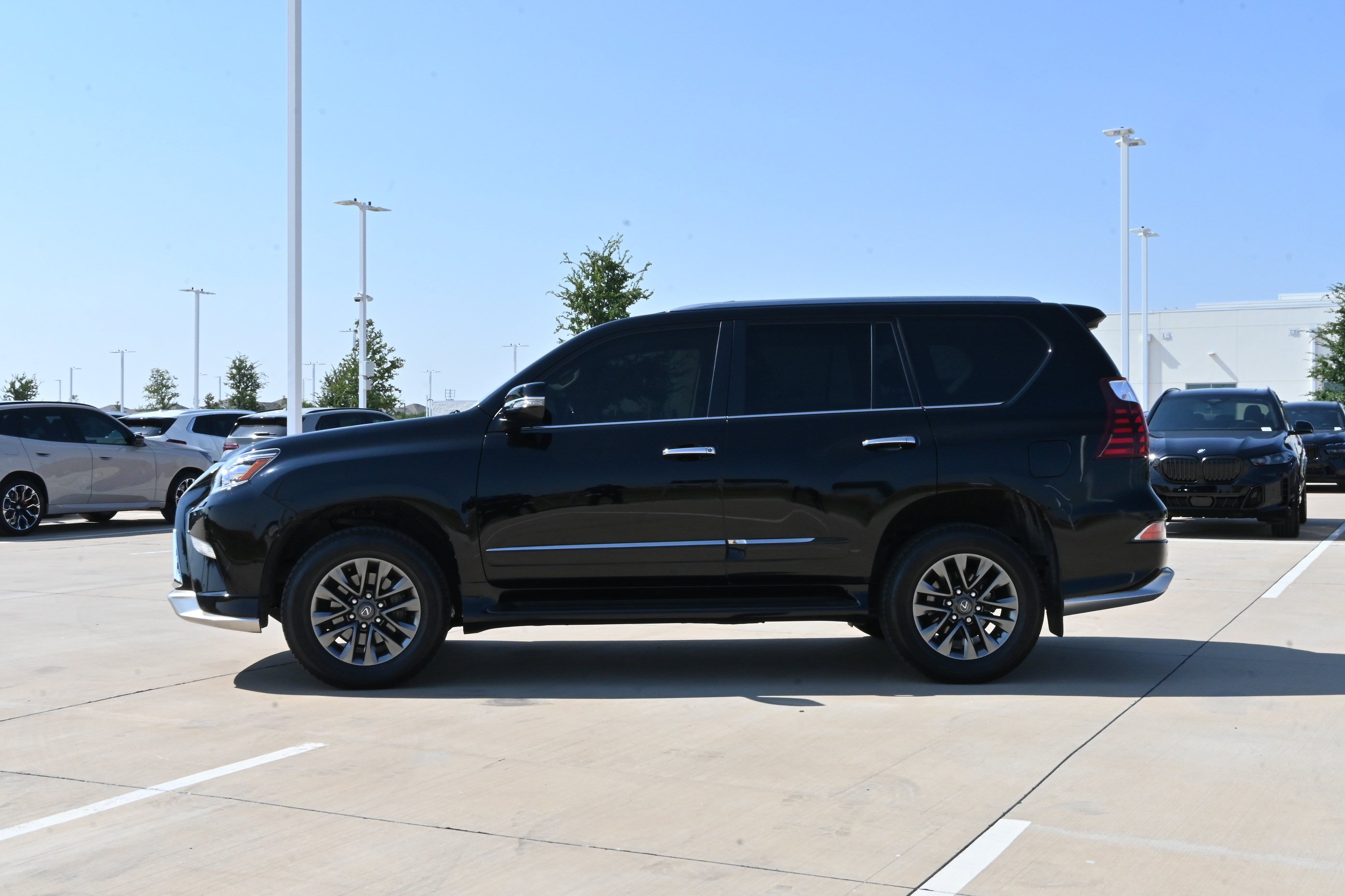 Used 2019 Lexus GX 460 Premium AWD/4WD image 6