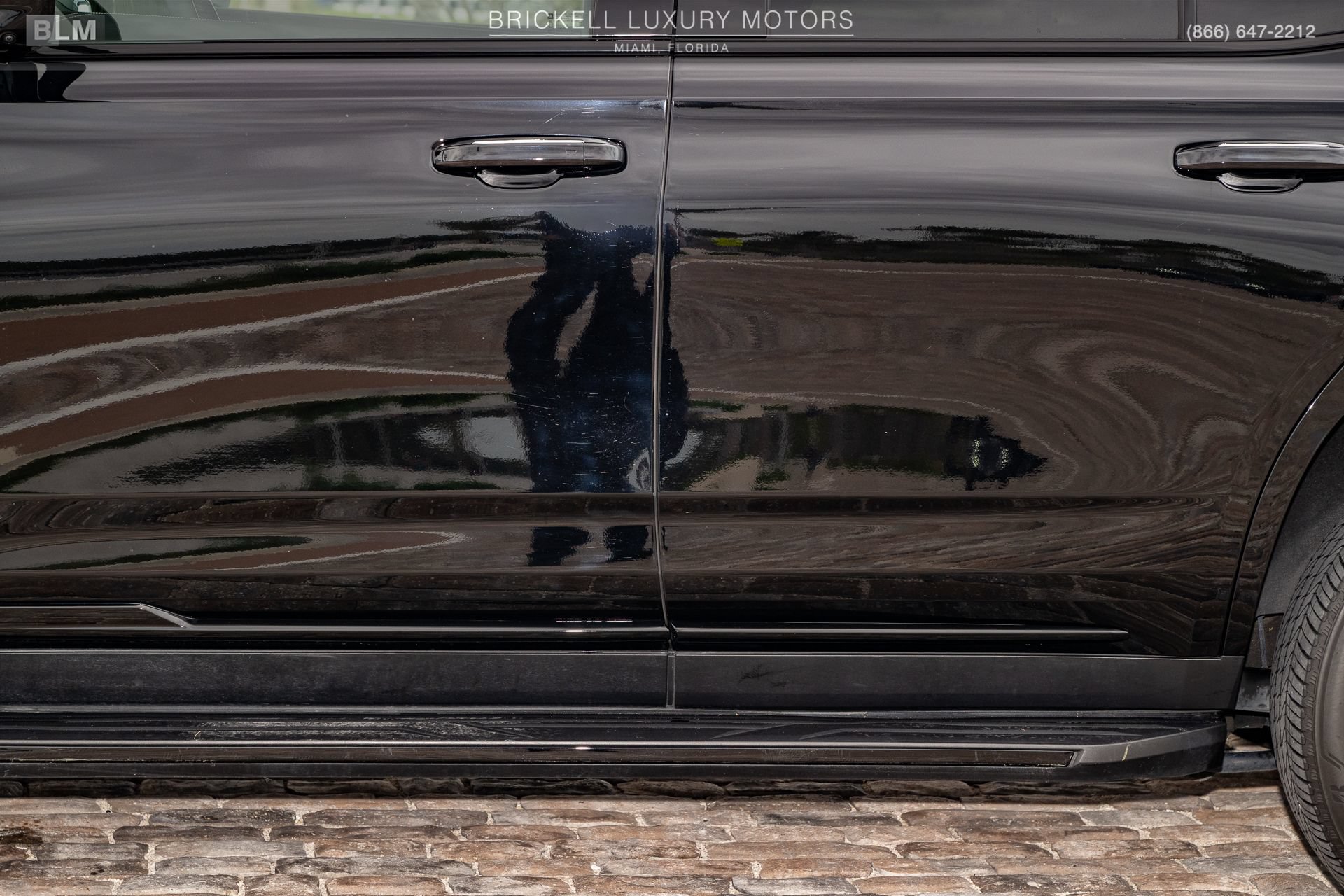 Used 2025 Cadillac Escalade Sport w/ LPO, ONYX Package AWD/4WD image 54