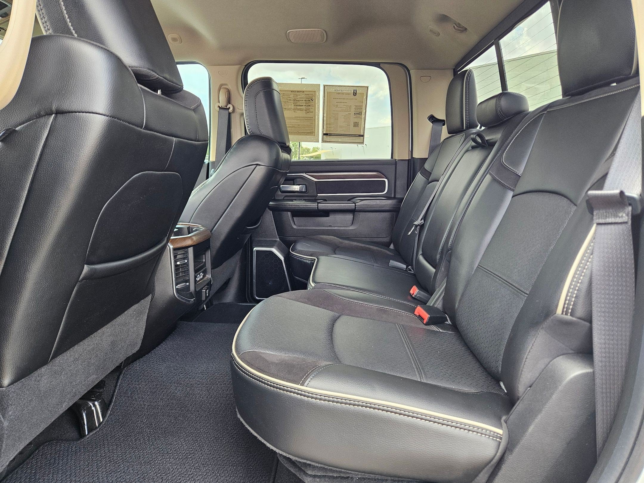 Used 2022 RAM 2500 Laramie AWD/4WD image 23