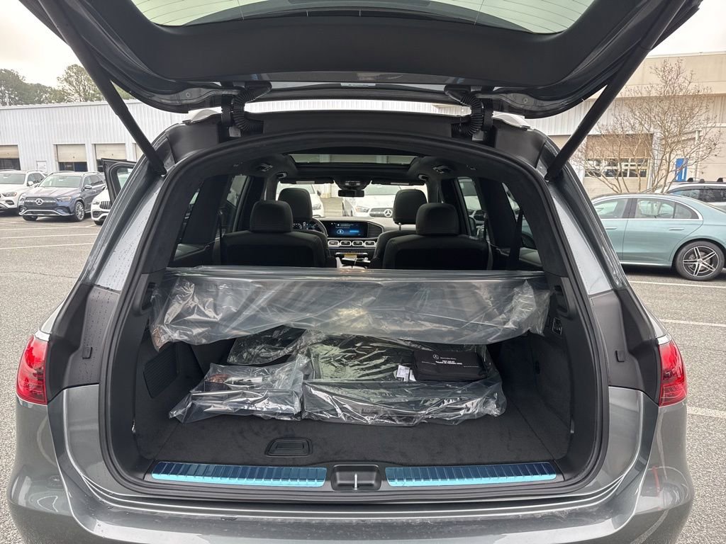 New 2026 Mercedes-Benz GLS 63 AMG 4MATIC image 16