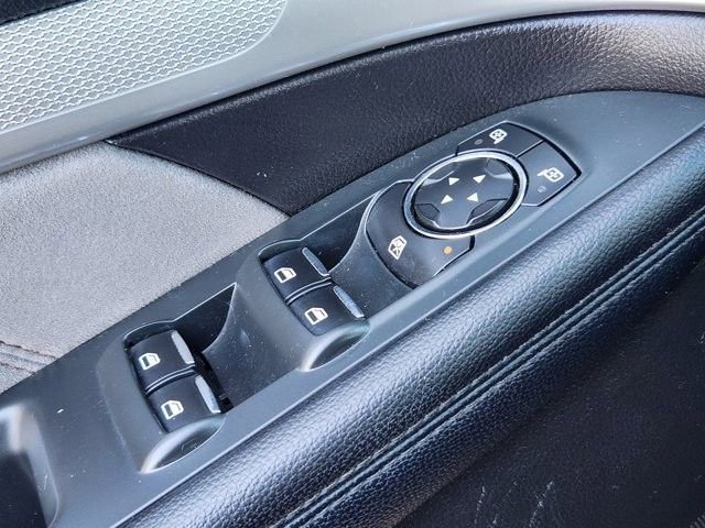 Used 2017 Ford Explorer XLT w/ Equipment Group 202A image 21