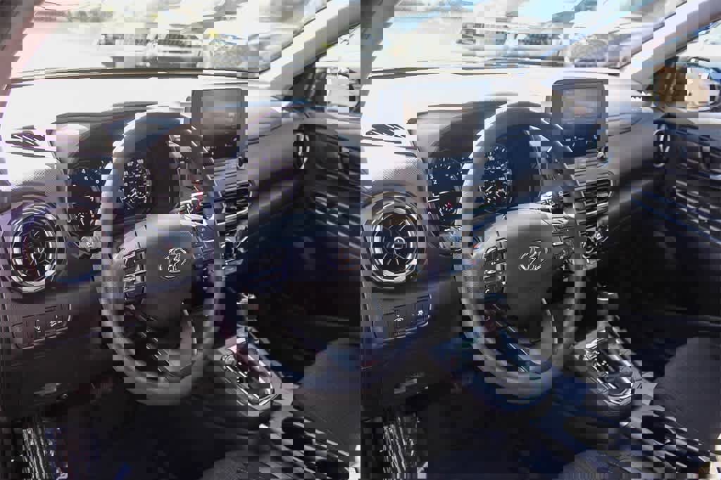 Certified 2023 Hyundai Kona SEL image 24