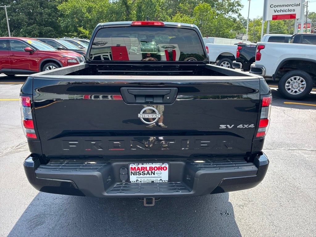 Certified 2023 Nissan Frontier SV w/ Tow Package AWD/4WD image 6