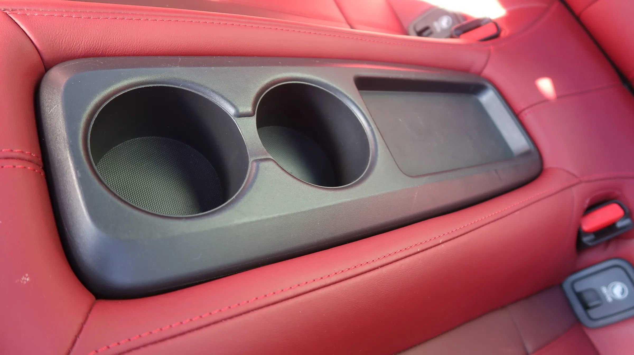 Used 2019 INFINITI Q60 Red Sport 400 w/ Cargo Package AWD/4WD image 41