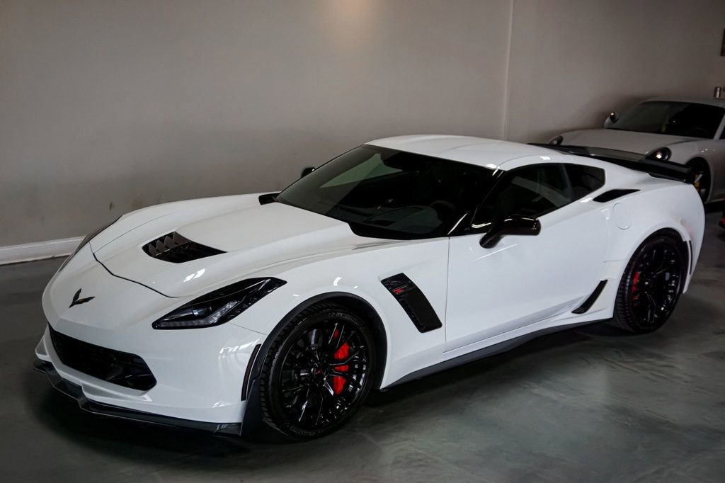 Used 2017 Chevrolet Corvette Z06 w/ Z07 Performance Package image 34