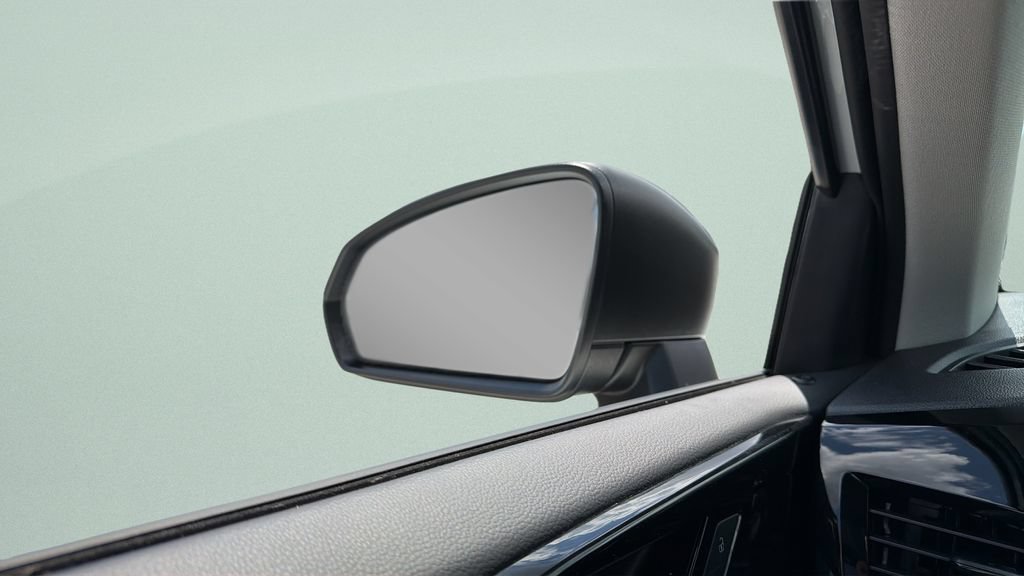 Certified 2023 Volkswagen Taos S FWD image 10