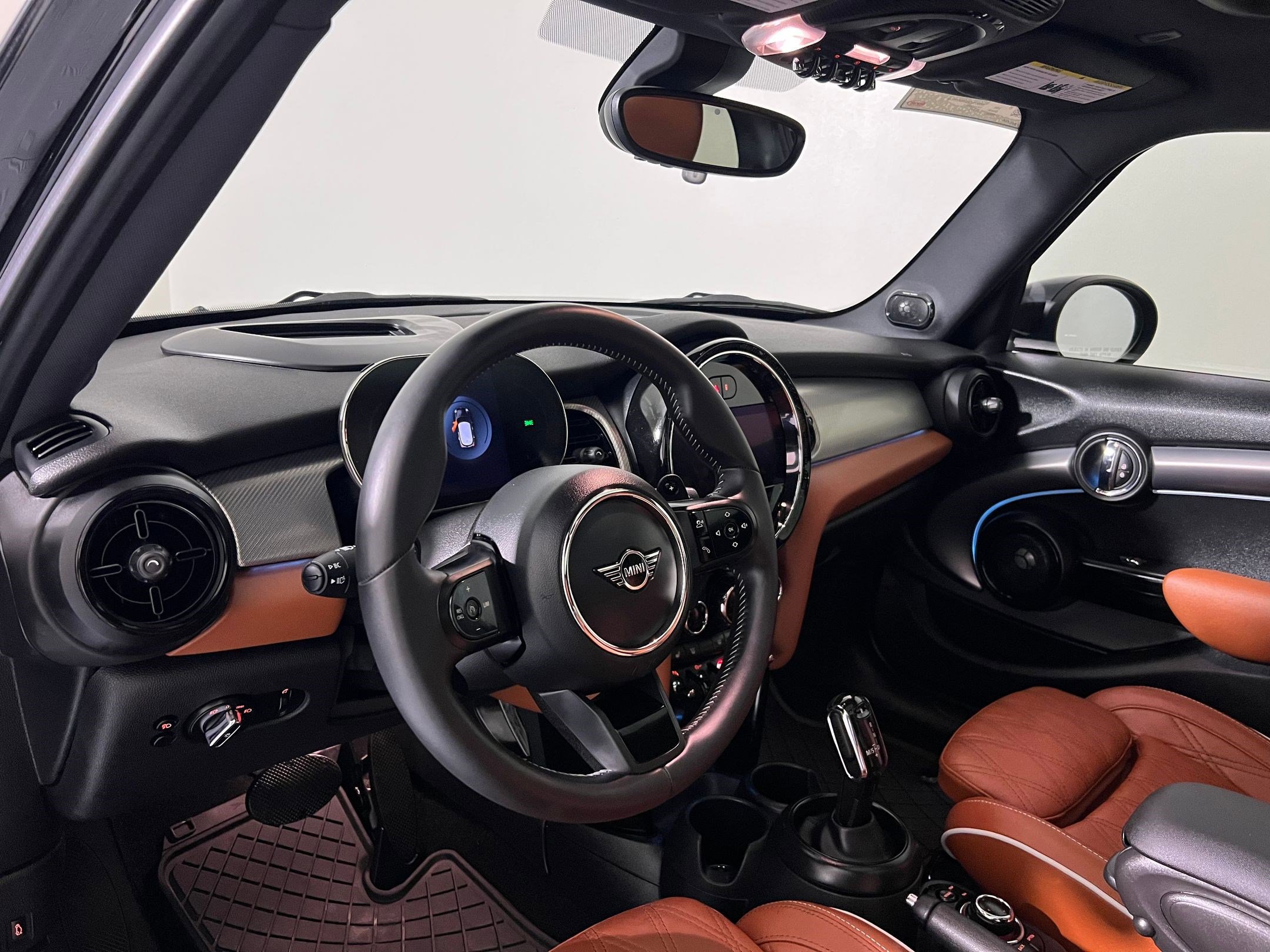 Used 2024 MINI Cooper S image 4