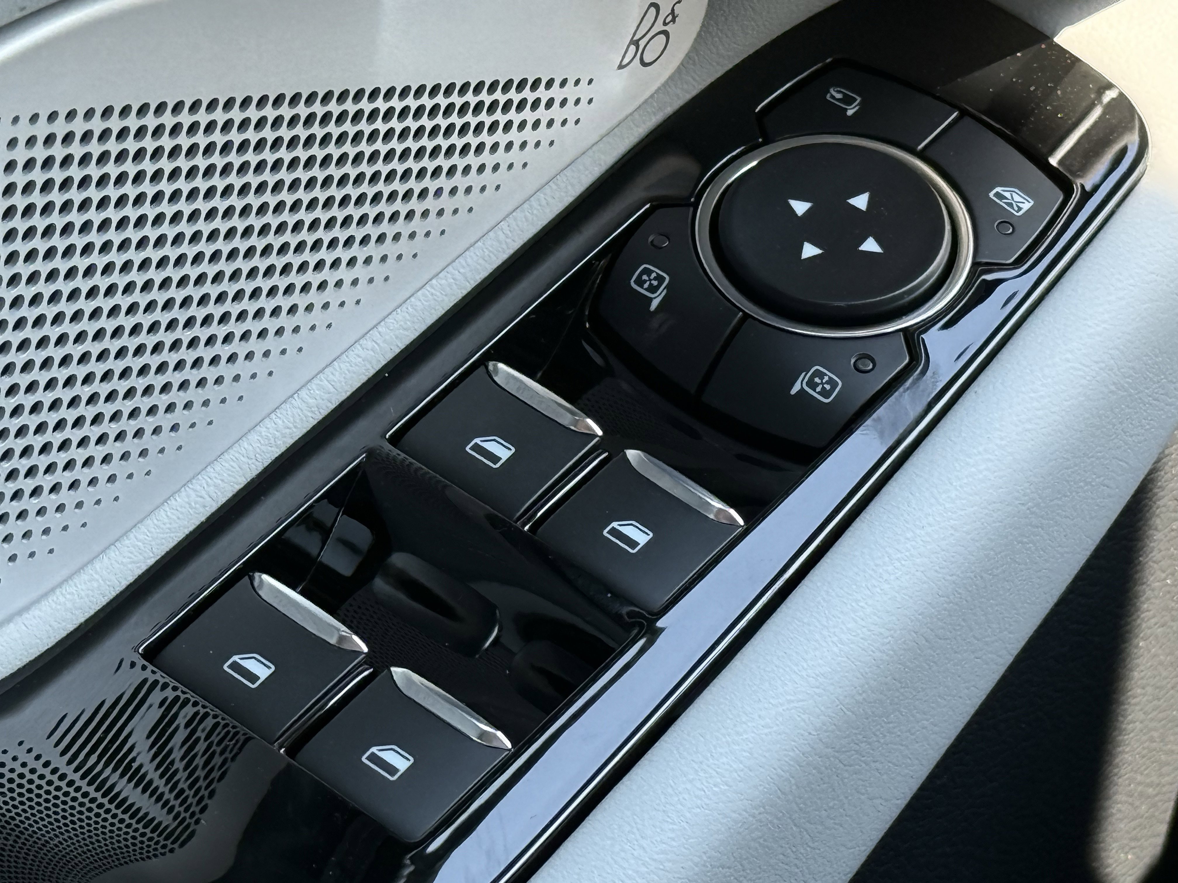 New 2026 Ford Explorer Platinum AWD/4WD image 22