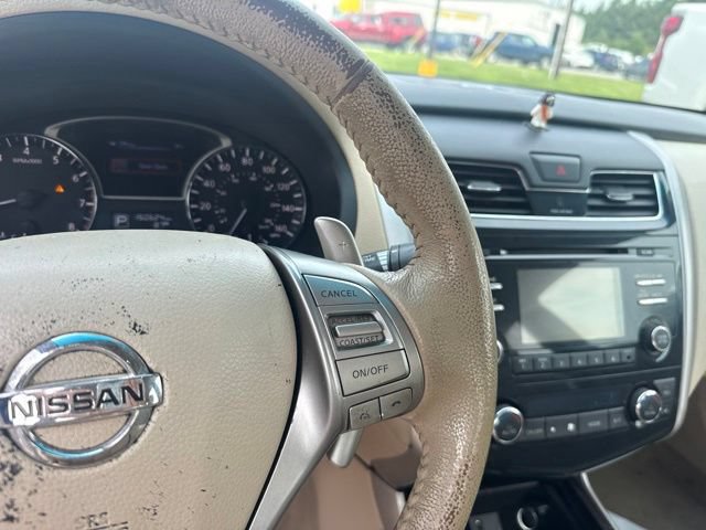Used 2013 Nissan Altima 3.5 SL FWD image 13
