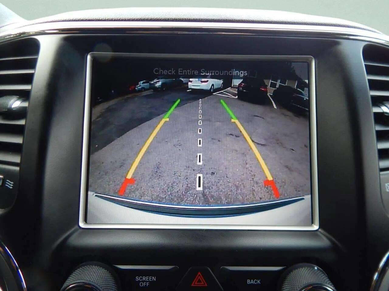 Used 2016 Jeep Grand Cherokee Overland w/ Advanced Technology Group image 39