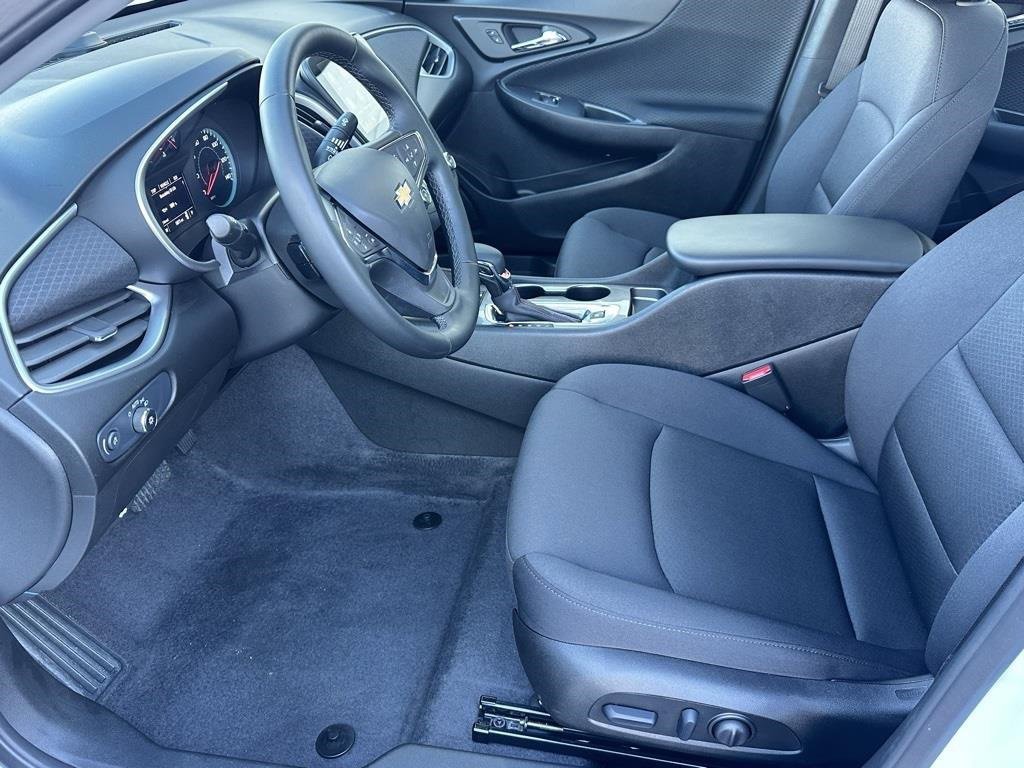 Used 2024 Chevrolet Malibu RS image 6