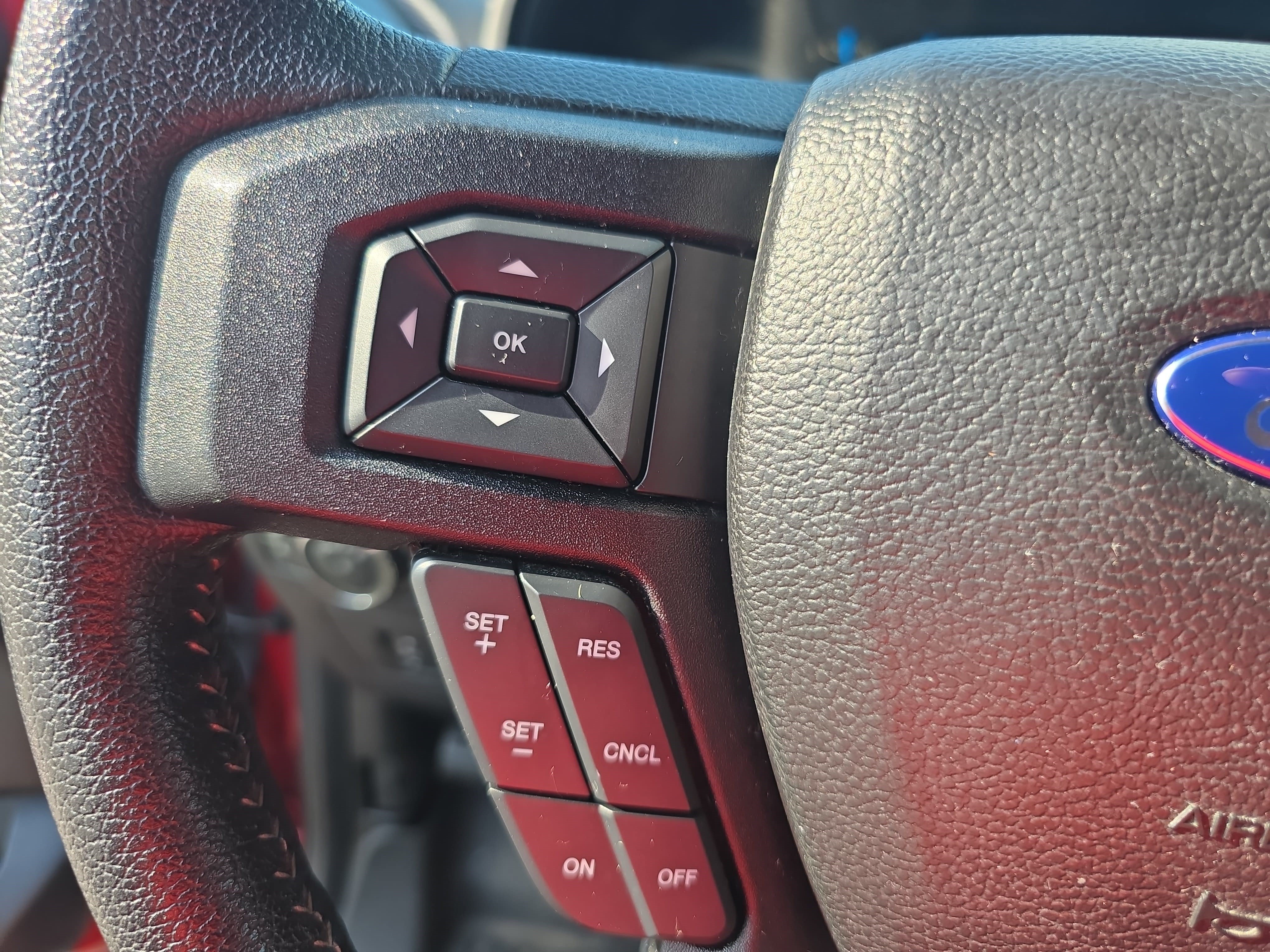 Used 2015 Ford F150 XLT w/ Equipment Group 302A Luxury RWD image 17