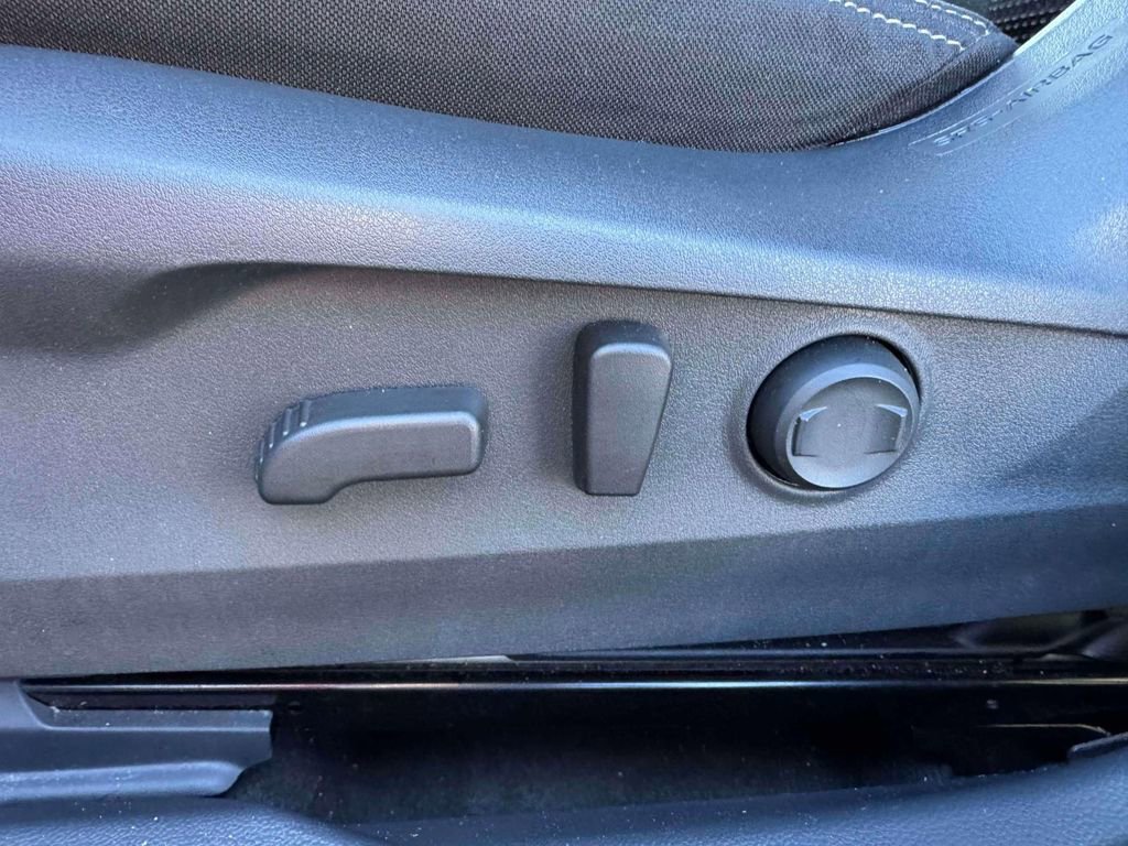 Used 2023 Subaru Outback Premium image 14