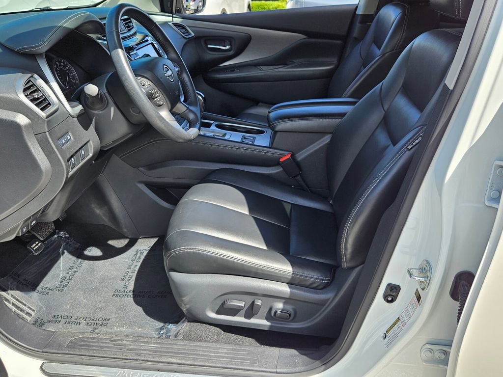 Used 2023 Nissan Murano SV image 5
