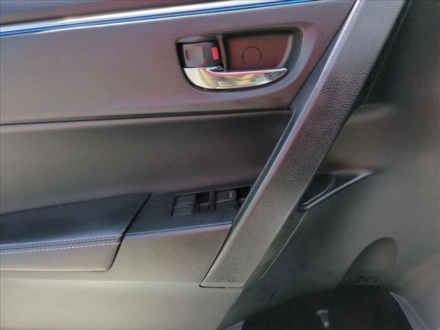 Used 2014 Toyota Corolla S image 9