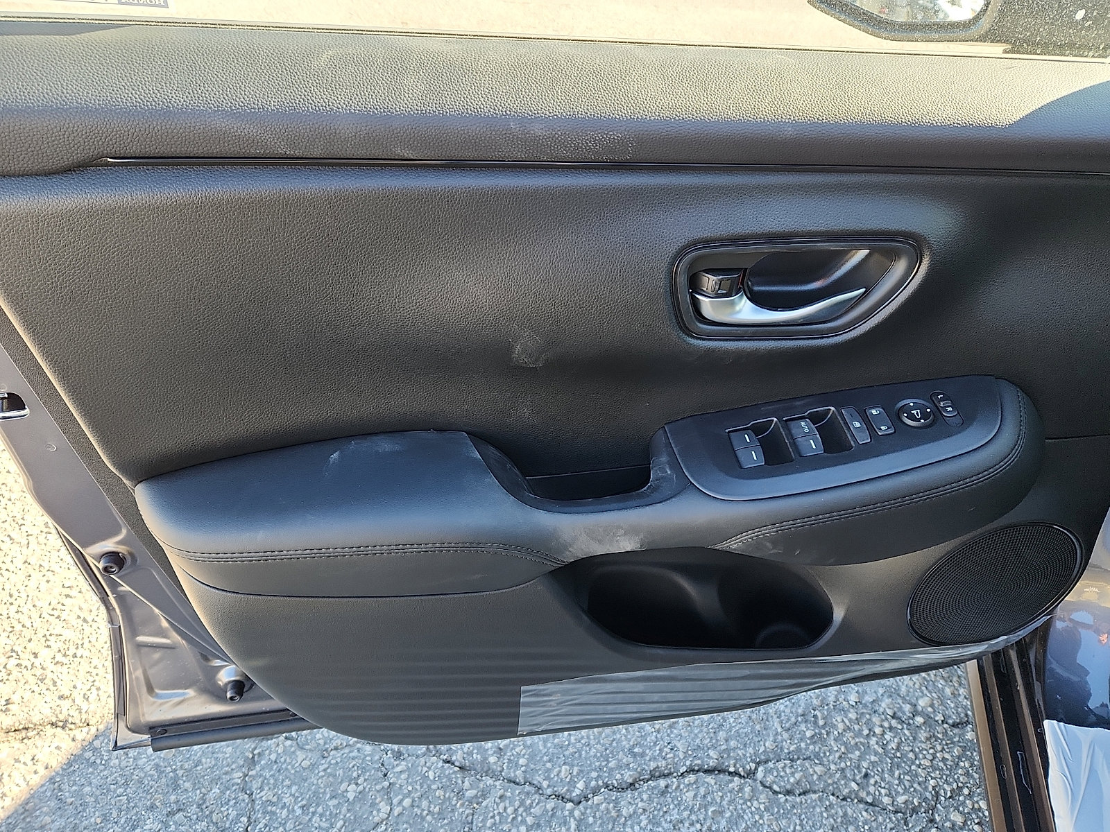 New 2026 Honda HR-V LX image 8