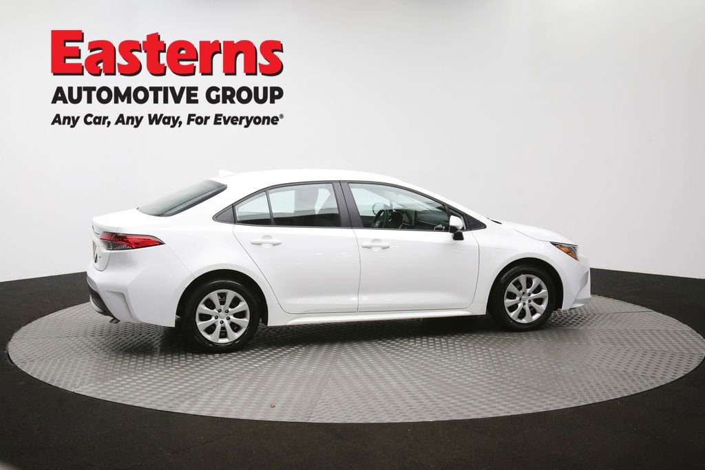 Used 2025 Toyota Corolla LE image 43