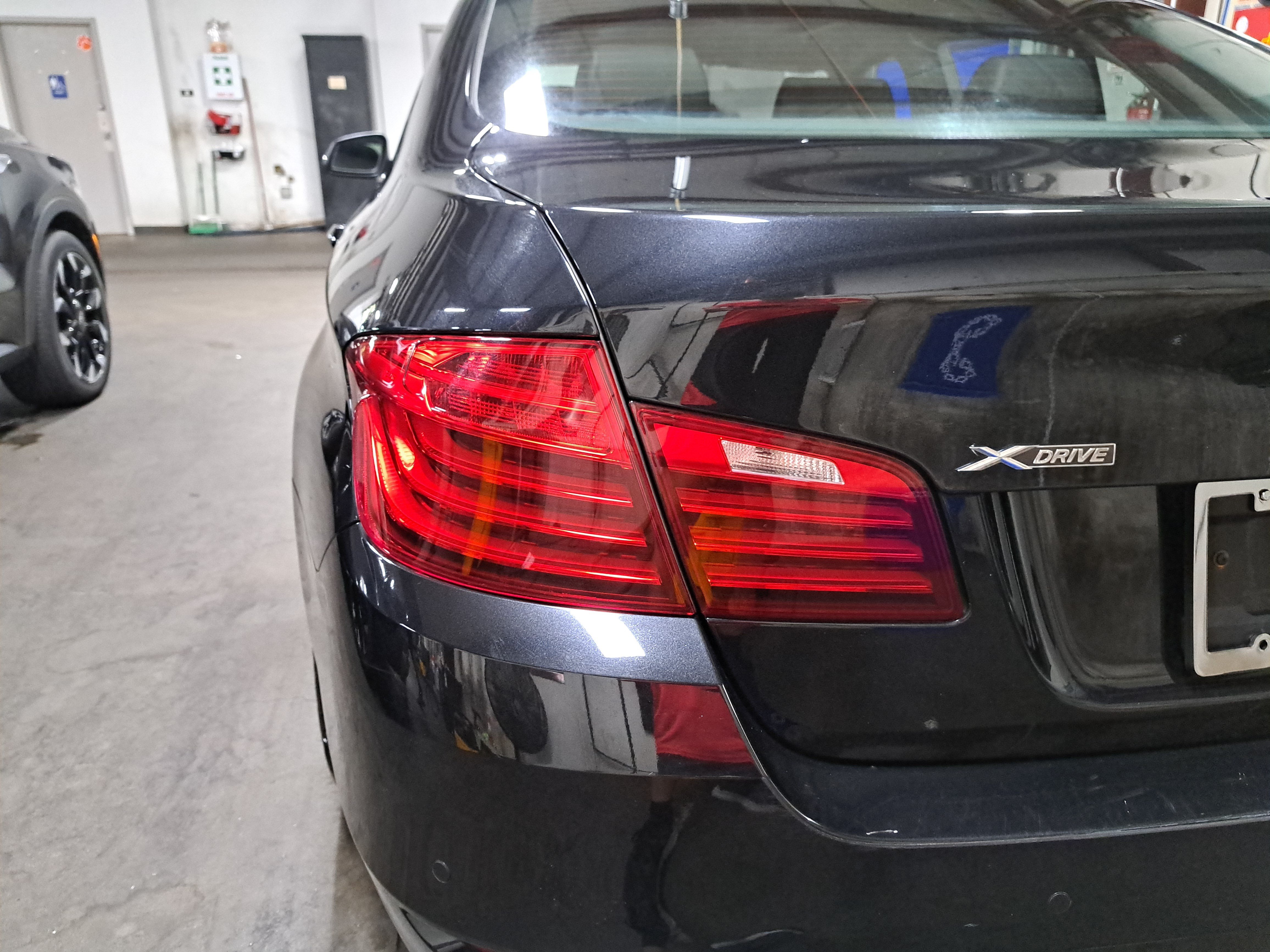 Used 2015 BMW 535i xDrive Sedan AWD/4WD image 35