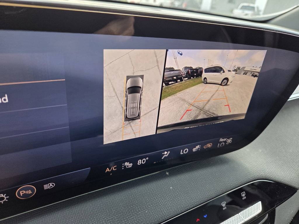 Used 2025 Buick Enclave Preferred FWD image 20