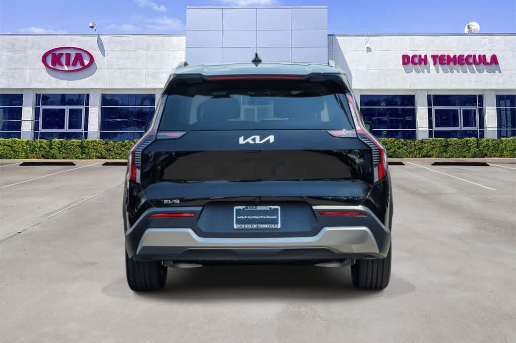 Certified 2024 Kia EV9 Wind AWD/4WD image 5