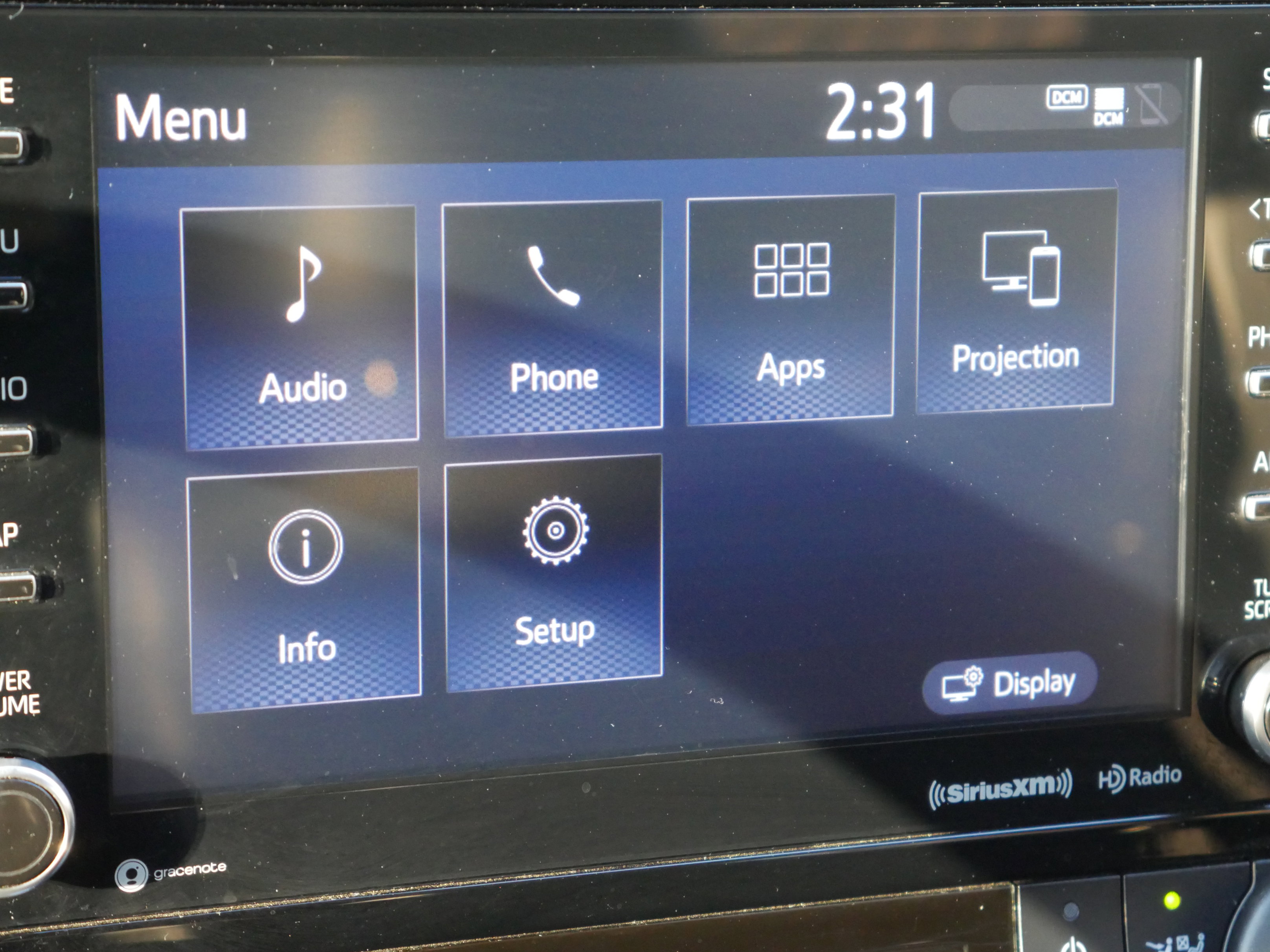 Used 2022 Toyota Highlander XLE image 12