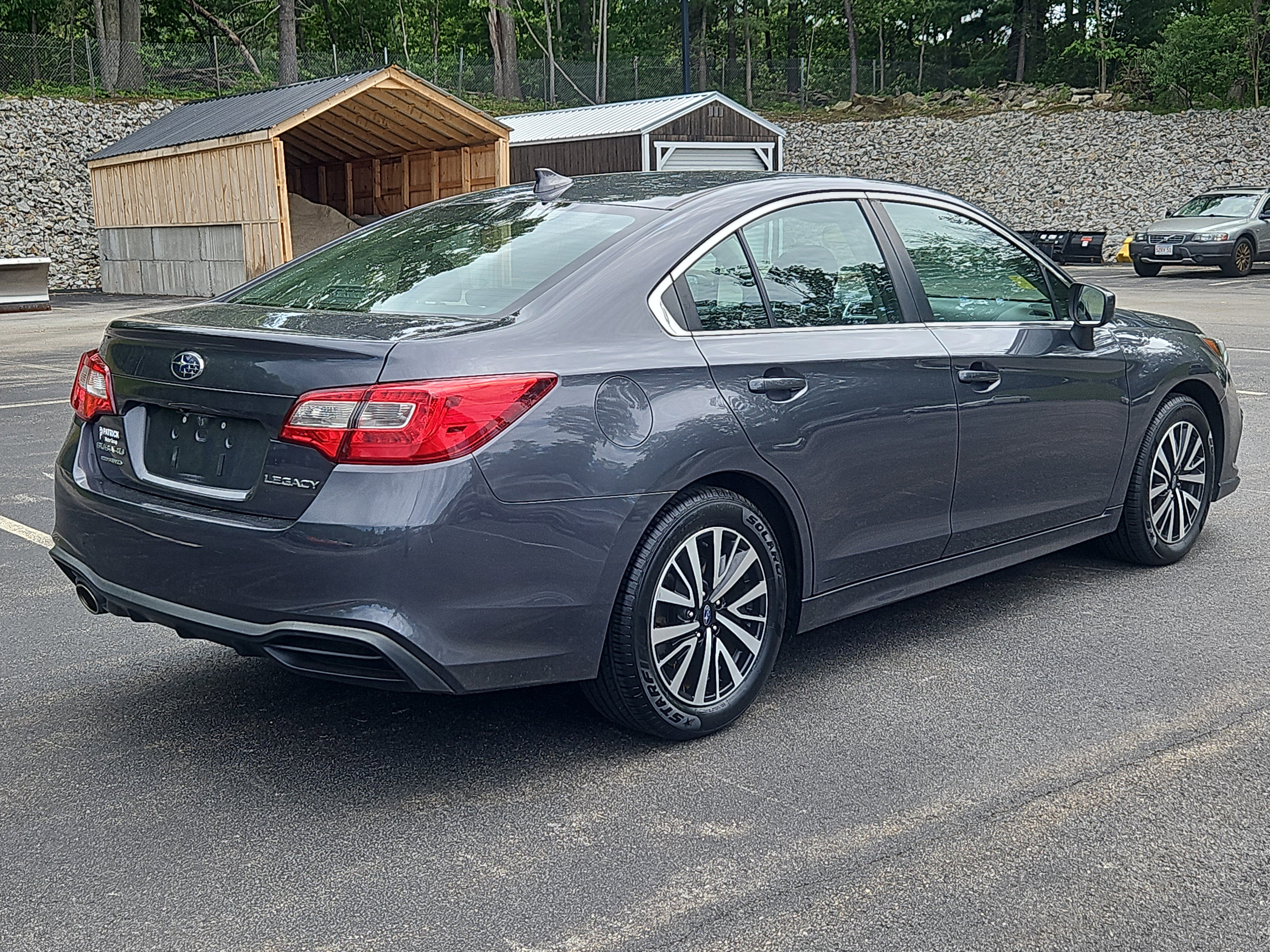 Used 2018 Subaru Legacy 2.5i Premium AWD/4WD image 2
