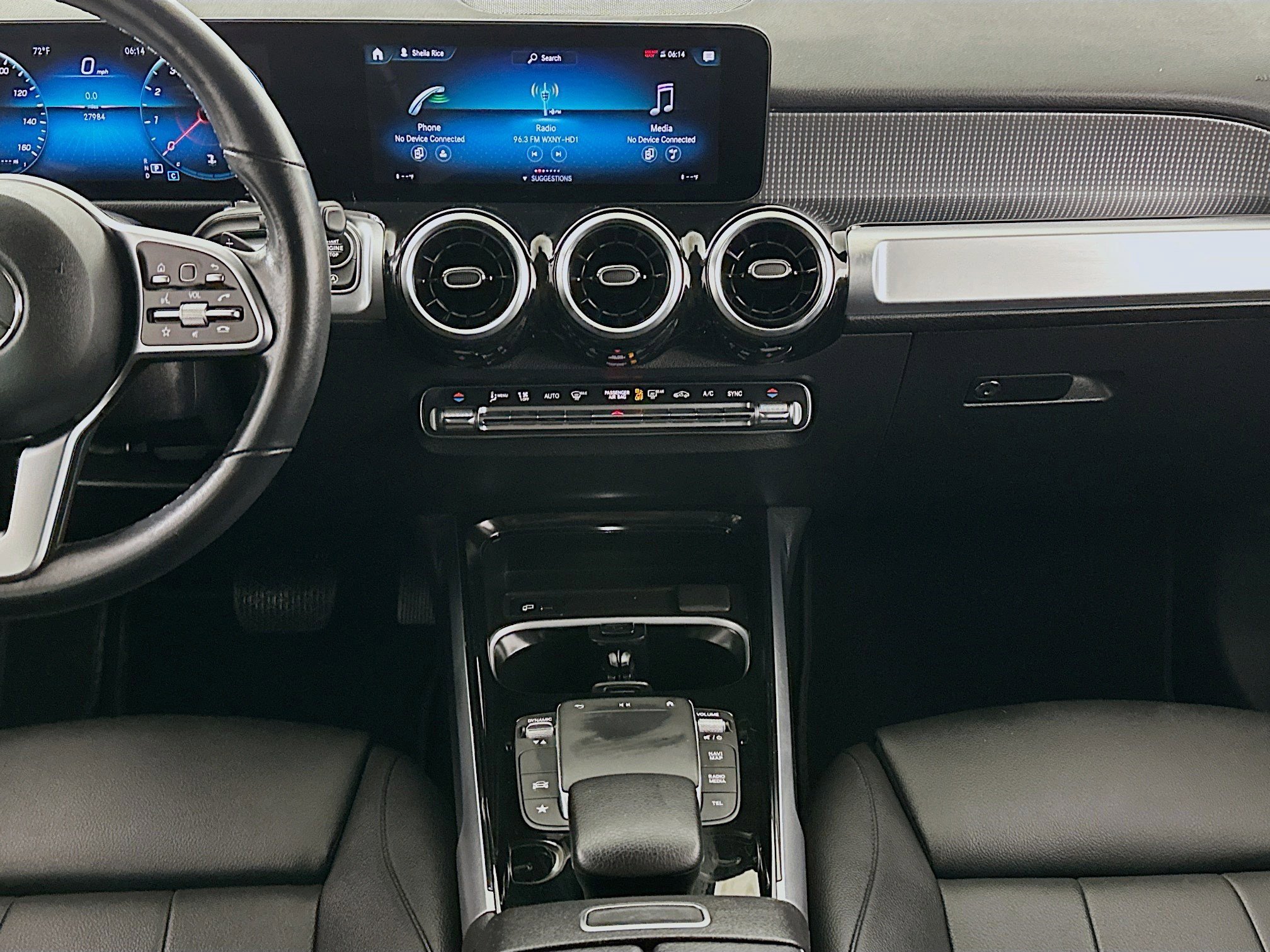 Used 2023 Mercedes-Benz GLB 250 4MATIC image 11