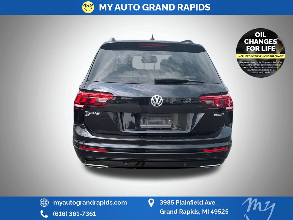Used 2020 Volkswagen Tiguan SE R-Line w/ 3rd Row Seat Package AWD/4WD image 6