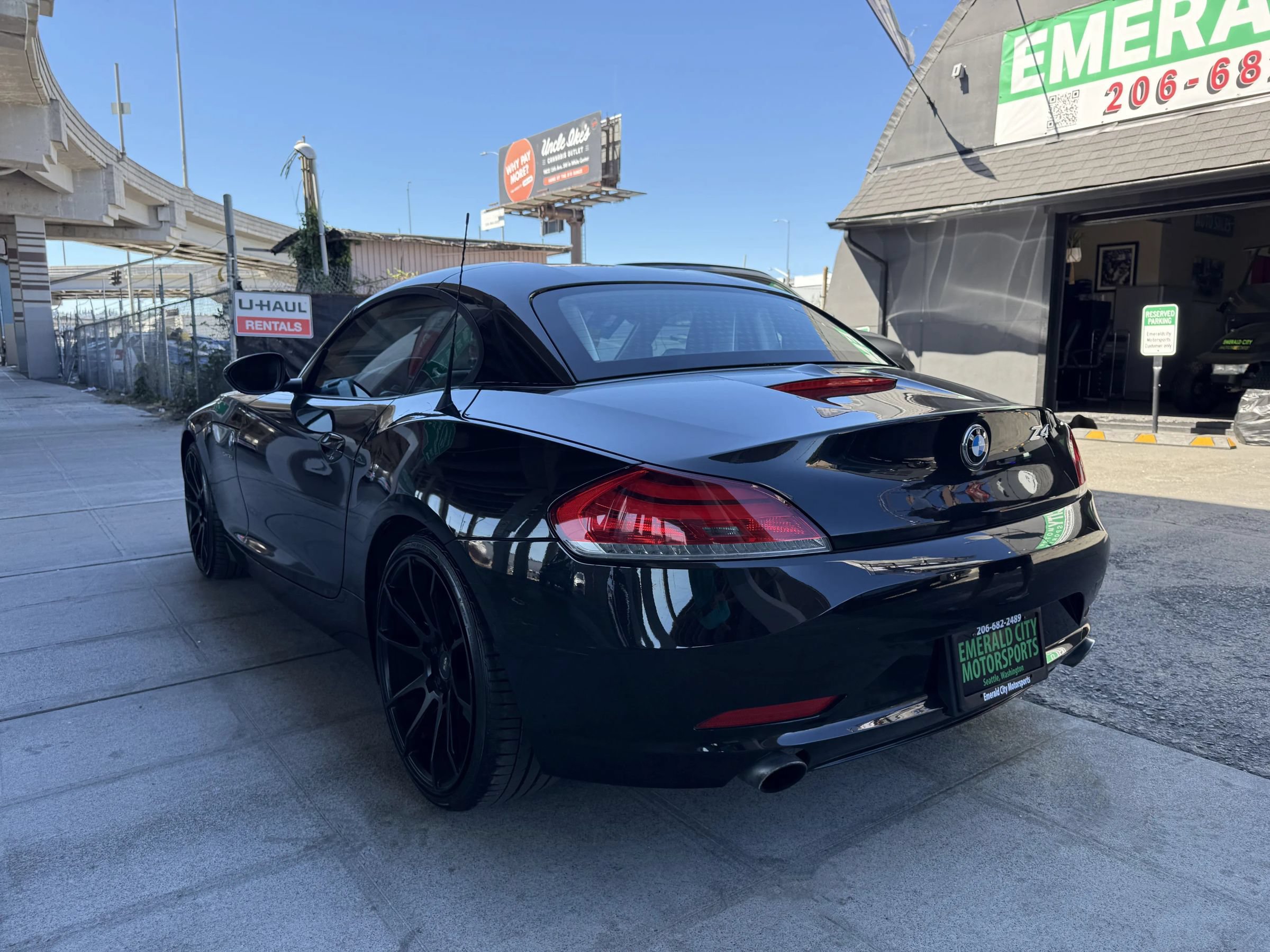 Used 2011 BMW Z4 sDrive35i RWD image 7
