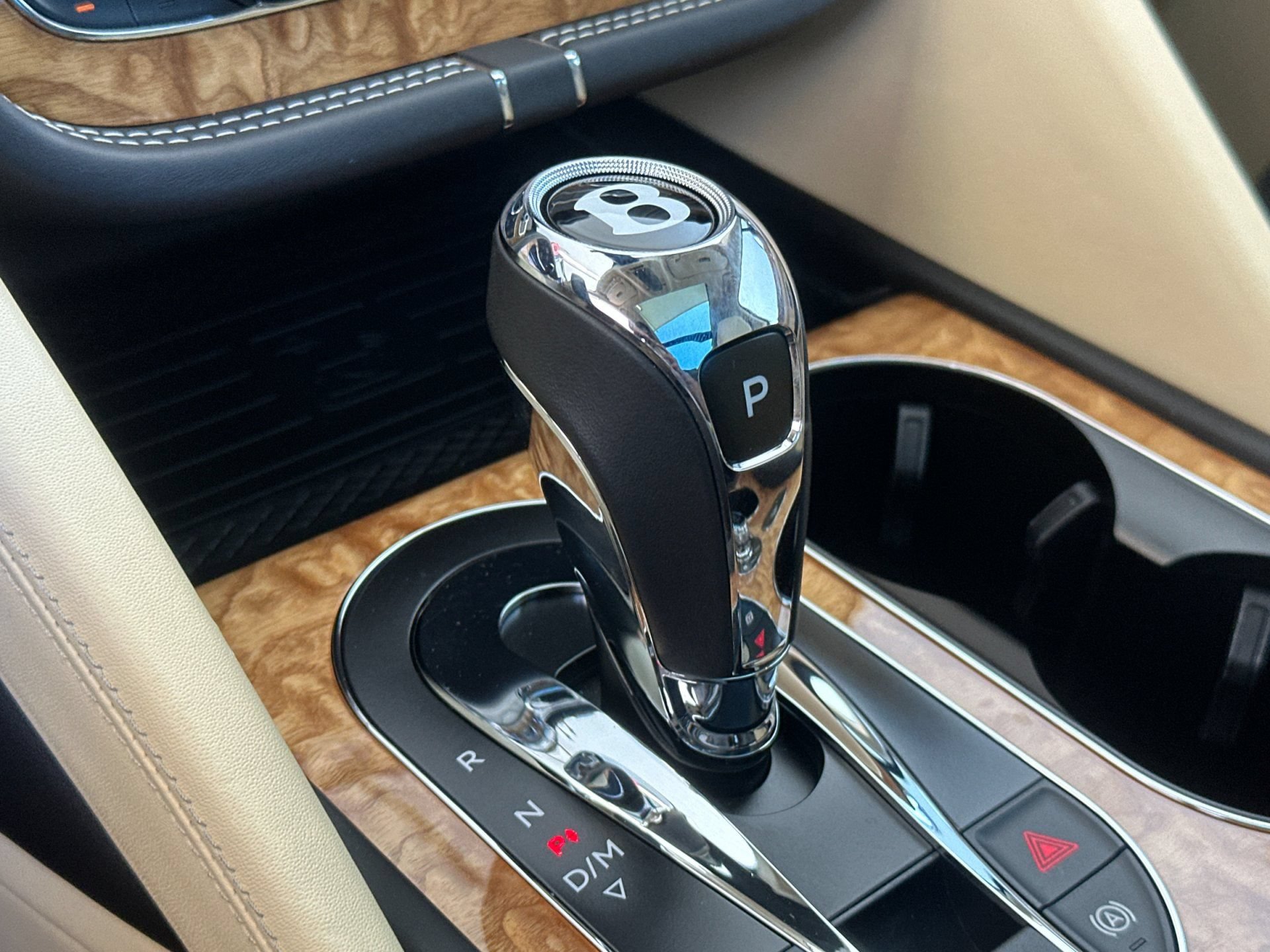 Certified 2023 Bentley Bentayga AWD/4WD image 25