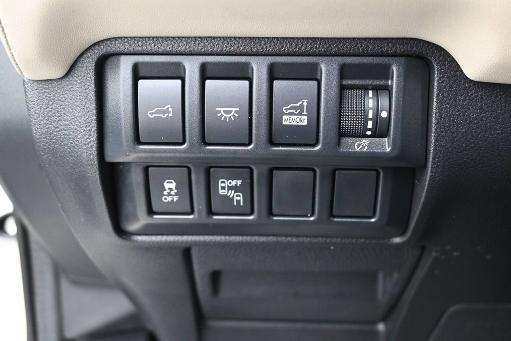 Used 2021 Subaru Ascent Touring AWD/4WD image 18