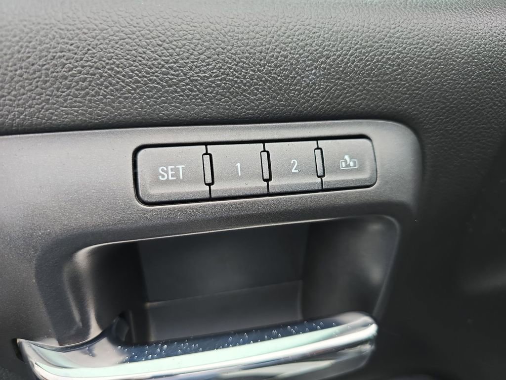 Certified 2018 GMC Sierra 3500 SLT image 29