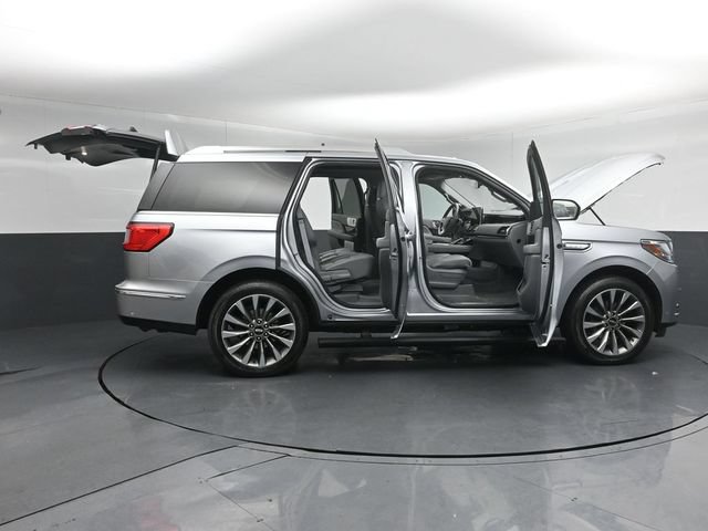 Used 2020 Lincoln Navigator Reserve w/ Luxury Package AWD/4WD image 62