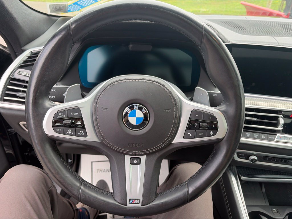 Used 2021 BMW X6 M50i w/ Executive Package AWD/4WD image 5
