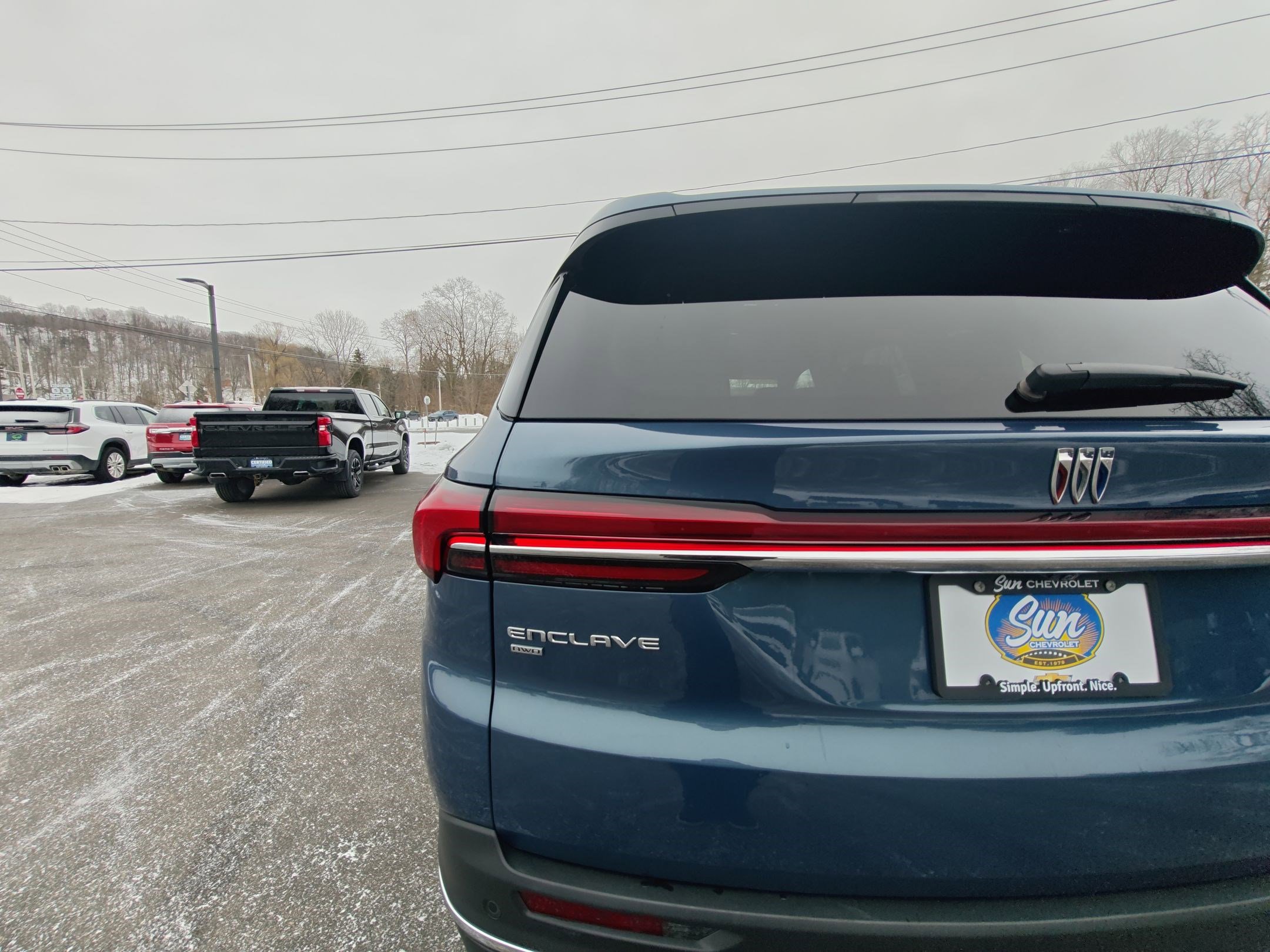 Certified 2025 Buick Enclave Preferred image 35