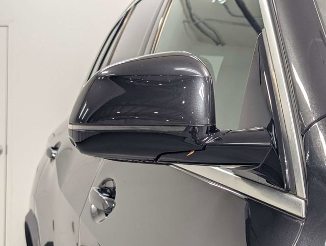 Used 2022 BMW X5 xDrive45e w/ Executive Package AWD/4WD image 32