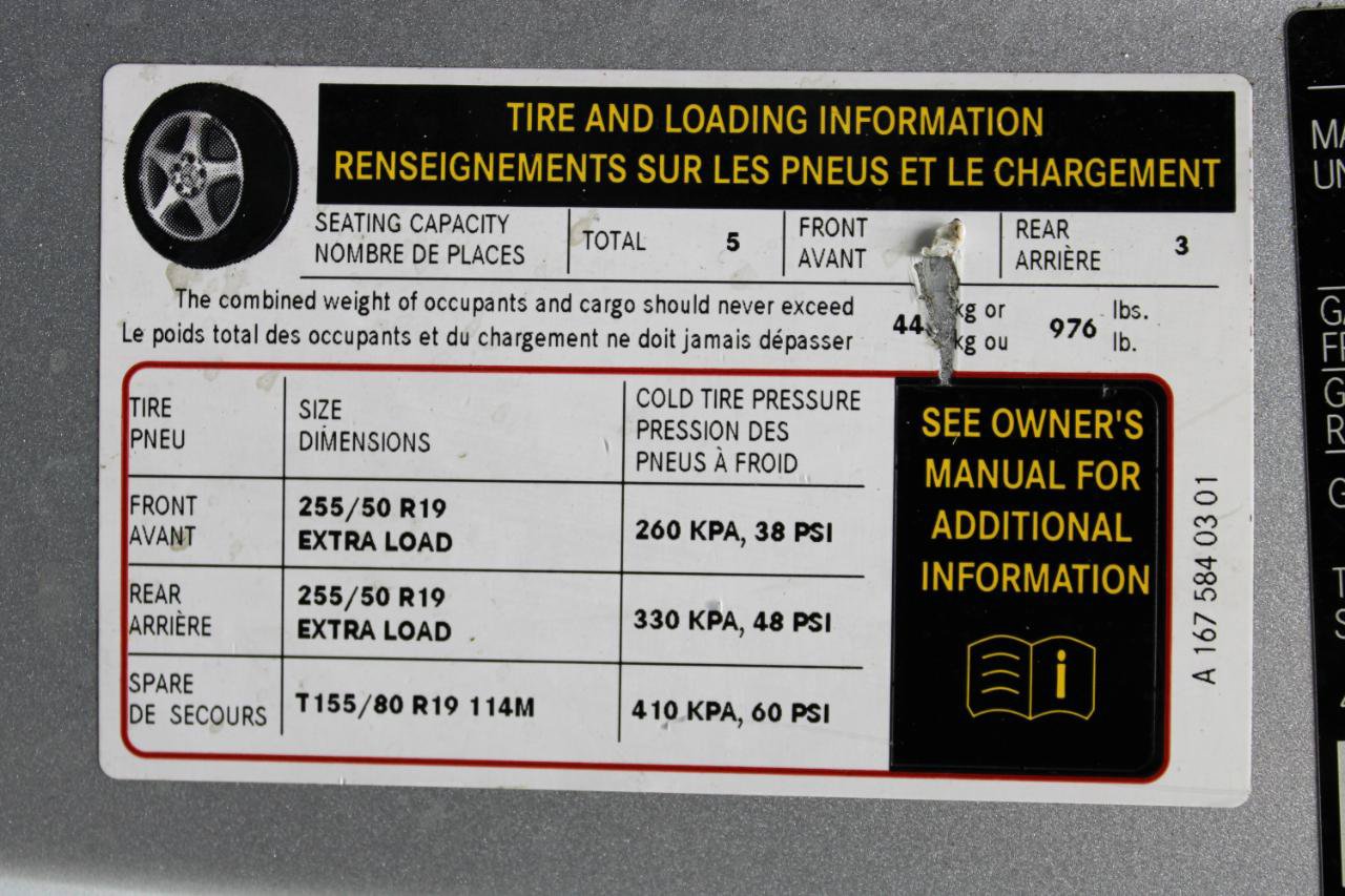 Used 2020 Mercedes-Benz GLE 350 4MATIC w/ Premium Package image 96