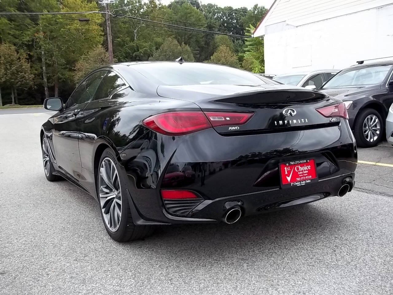 Used 2017 INFINITI Q60 2.0t w/ Cargo Package AWD/4WD image 2