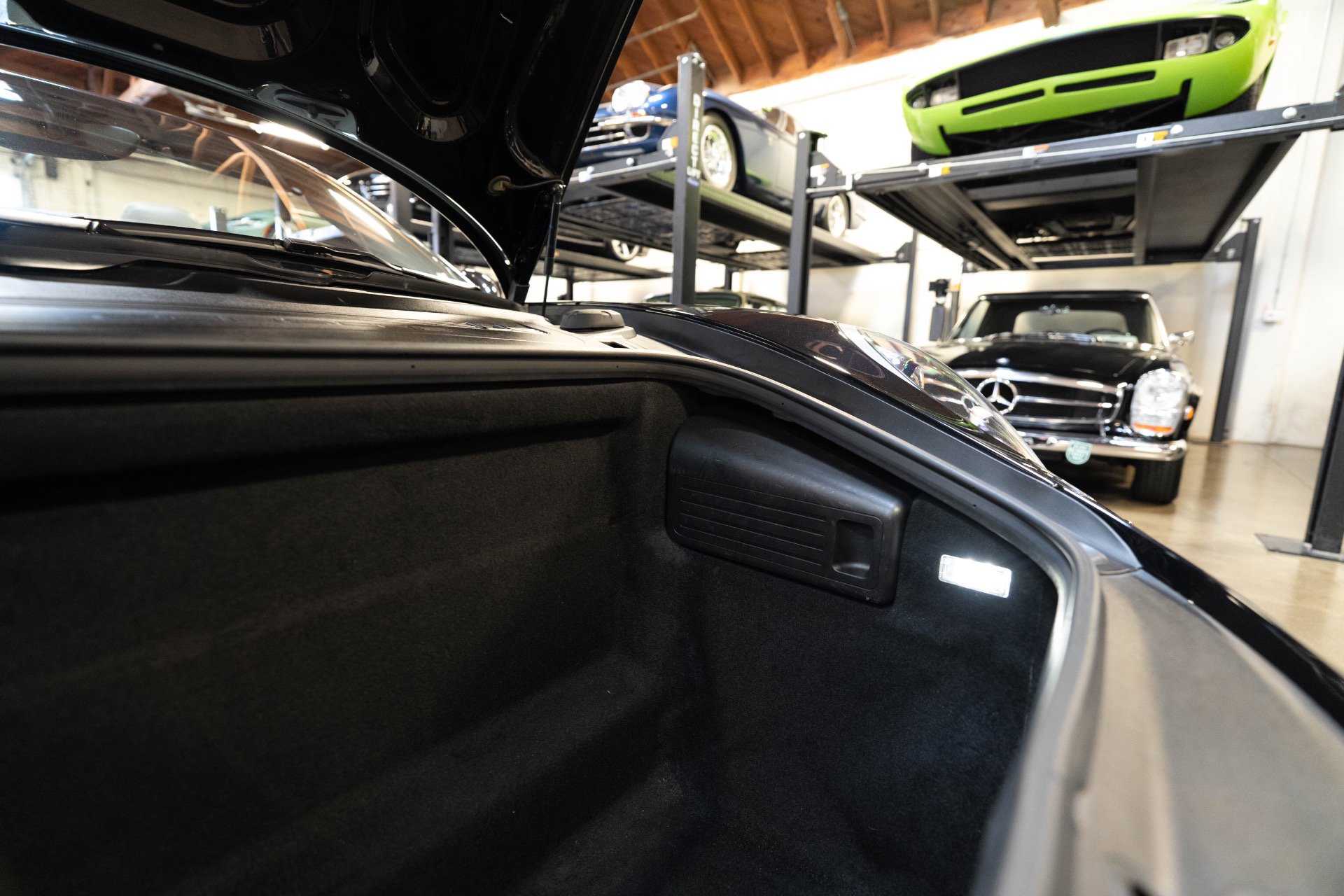 Used 2012 Porsche 911 Carrera image 98