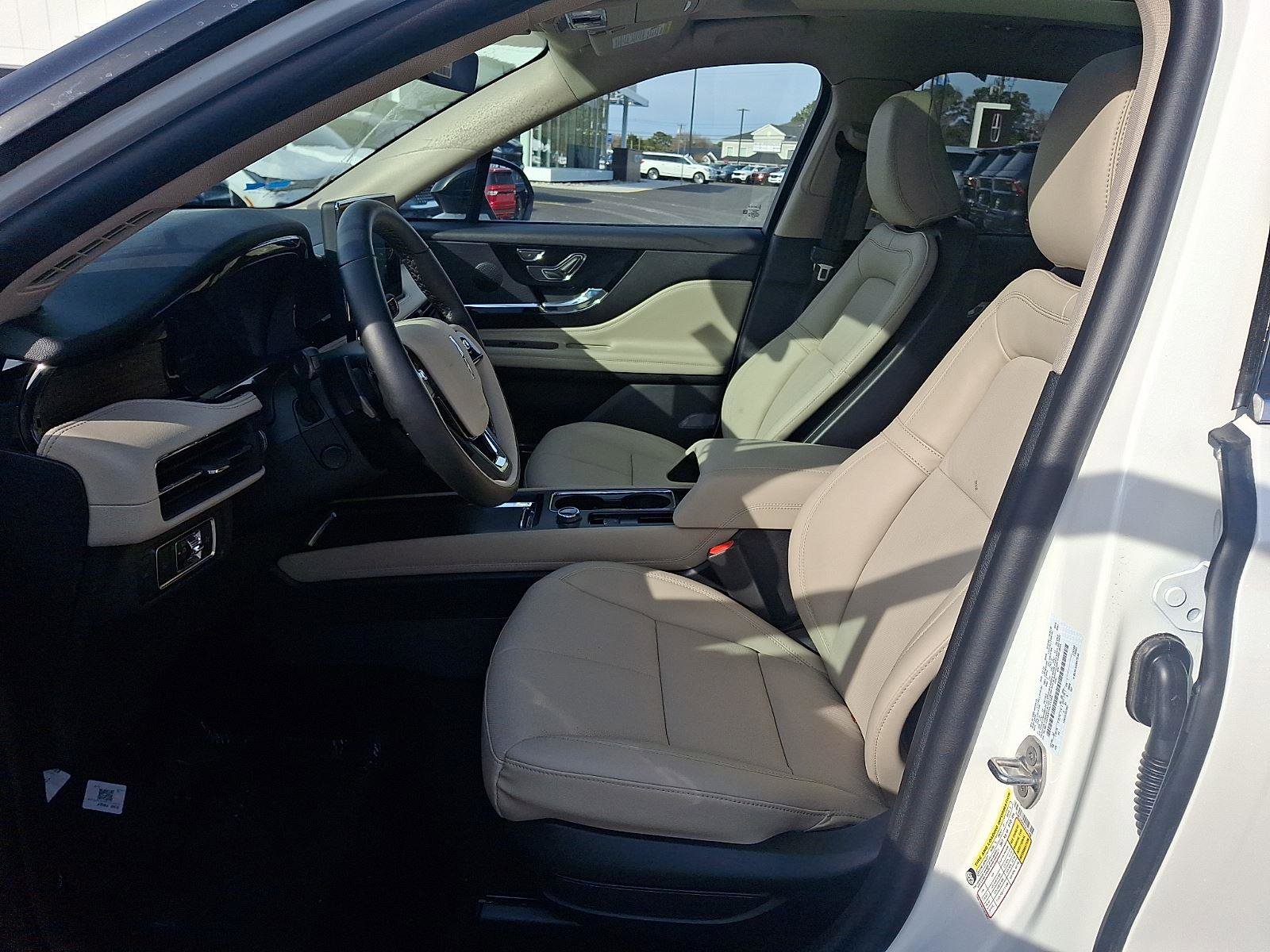 New 2026 Lincoln Corsair Reserve image 10