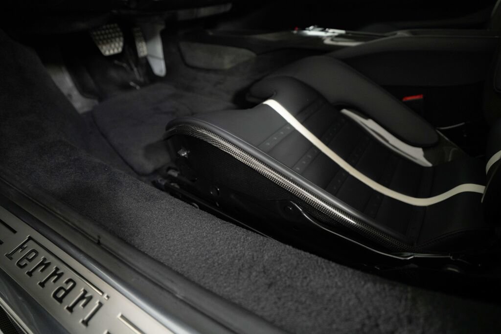 Used 2024 Ferrari 296 GTB RWD image 34