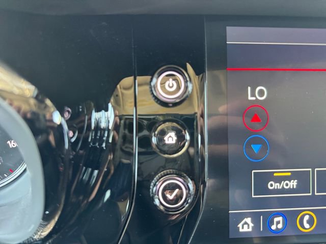 Used 2023 Buick Envision Essence w/ Sport Touring Package image 12