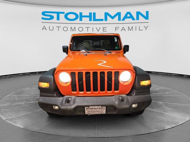 Used 2020 Jeep Gladiator Sport w/ Quick Order Package 24S AWD/4WD image 2