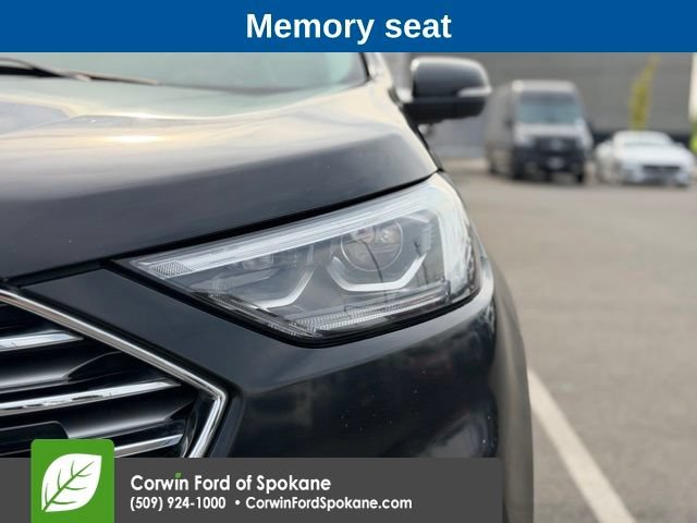 Used 2020 Ford Edge Titanium w/ Equipment Group 301A AWD/4WD image 8