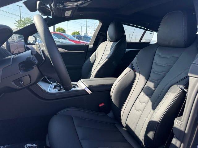 New 2026 BMW 840i xDrive w/ M Sport Professional Package AWD/4WD image 4