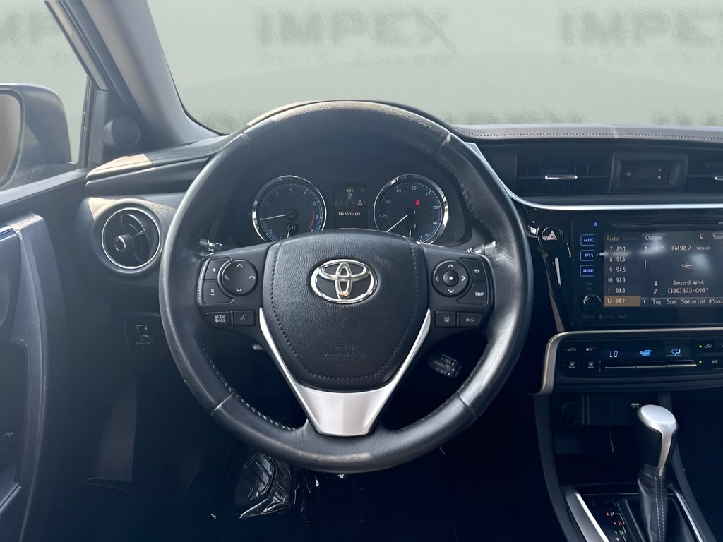 Used 2017 Toyota Corolla SE FWD image 9